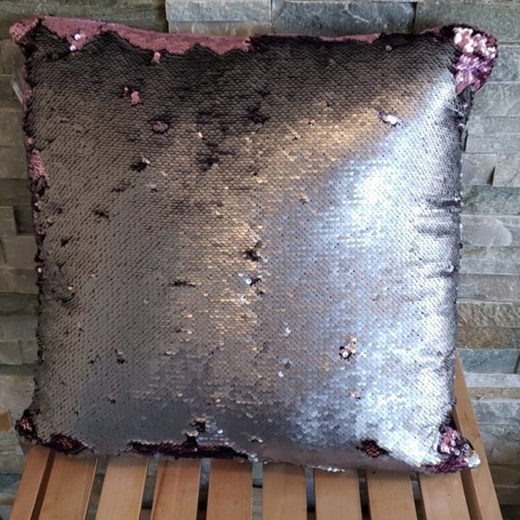 Millano Sparkling Sequined Pillow - Picture 5 of 5